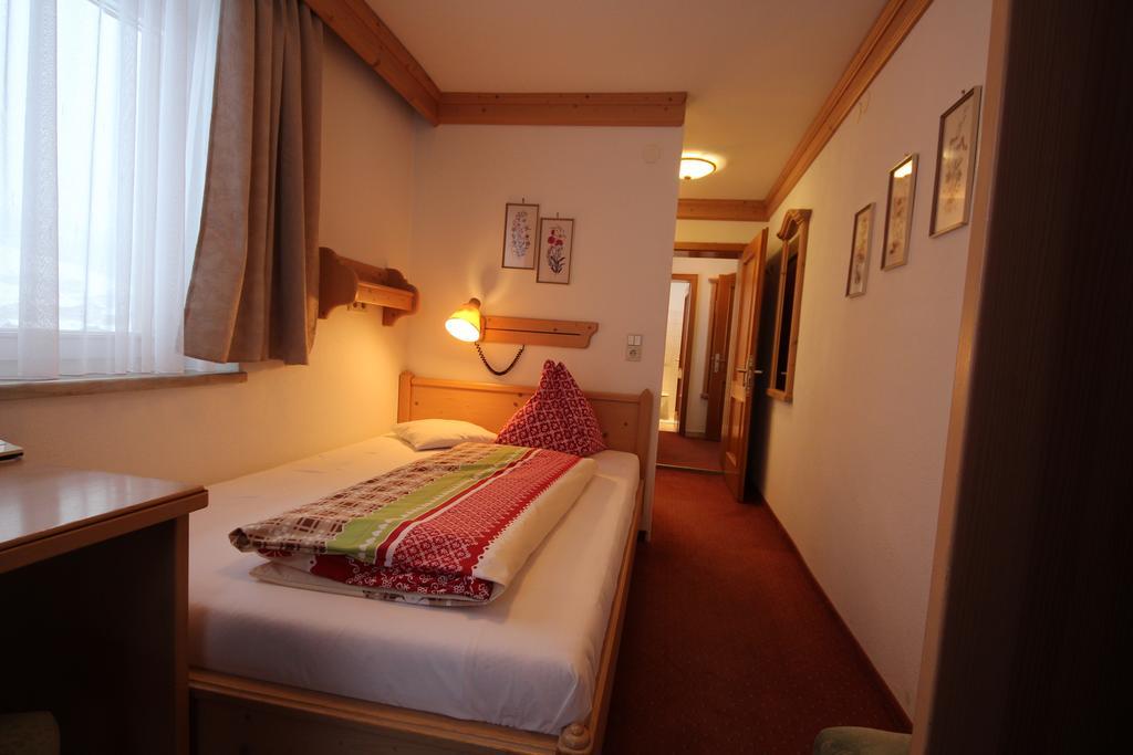 Hotel Garni Lärchenhof Lech am Arlberg Exterior foto